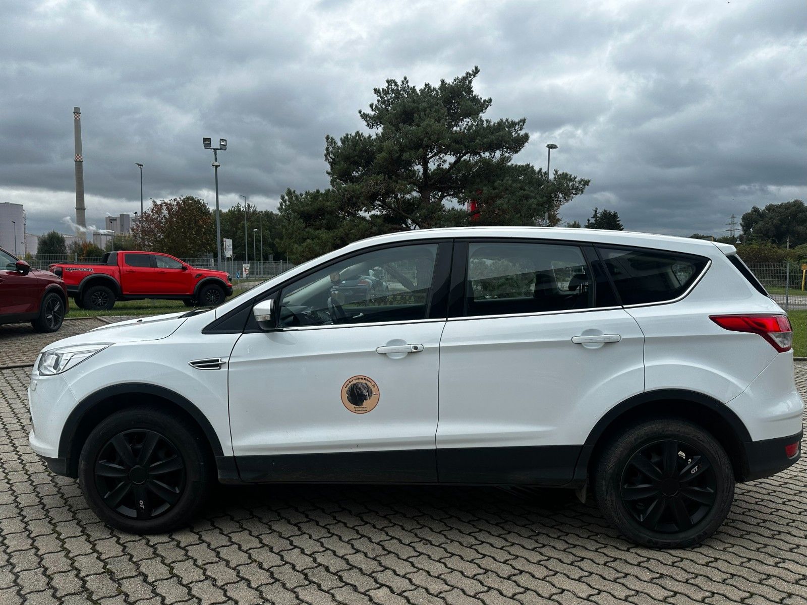 Fahrzeugabbildung Ford Kuga Trend