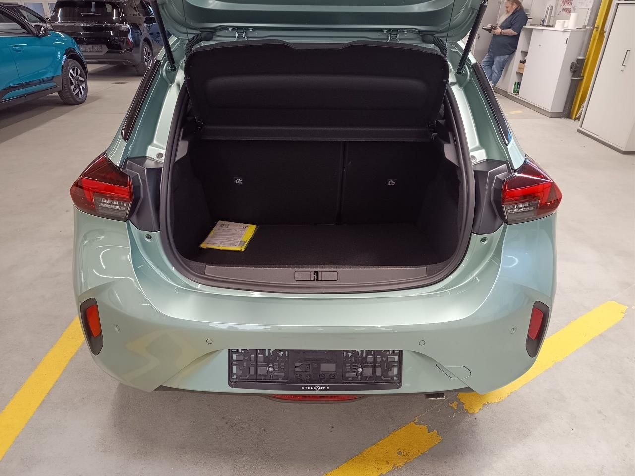 Fahrzeugabbildung Opel Corsa F YES. 1.2 Direct Injection Turbo 74 kW