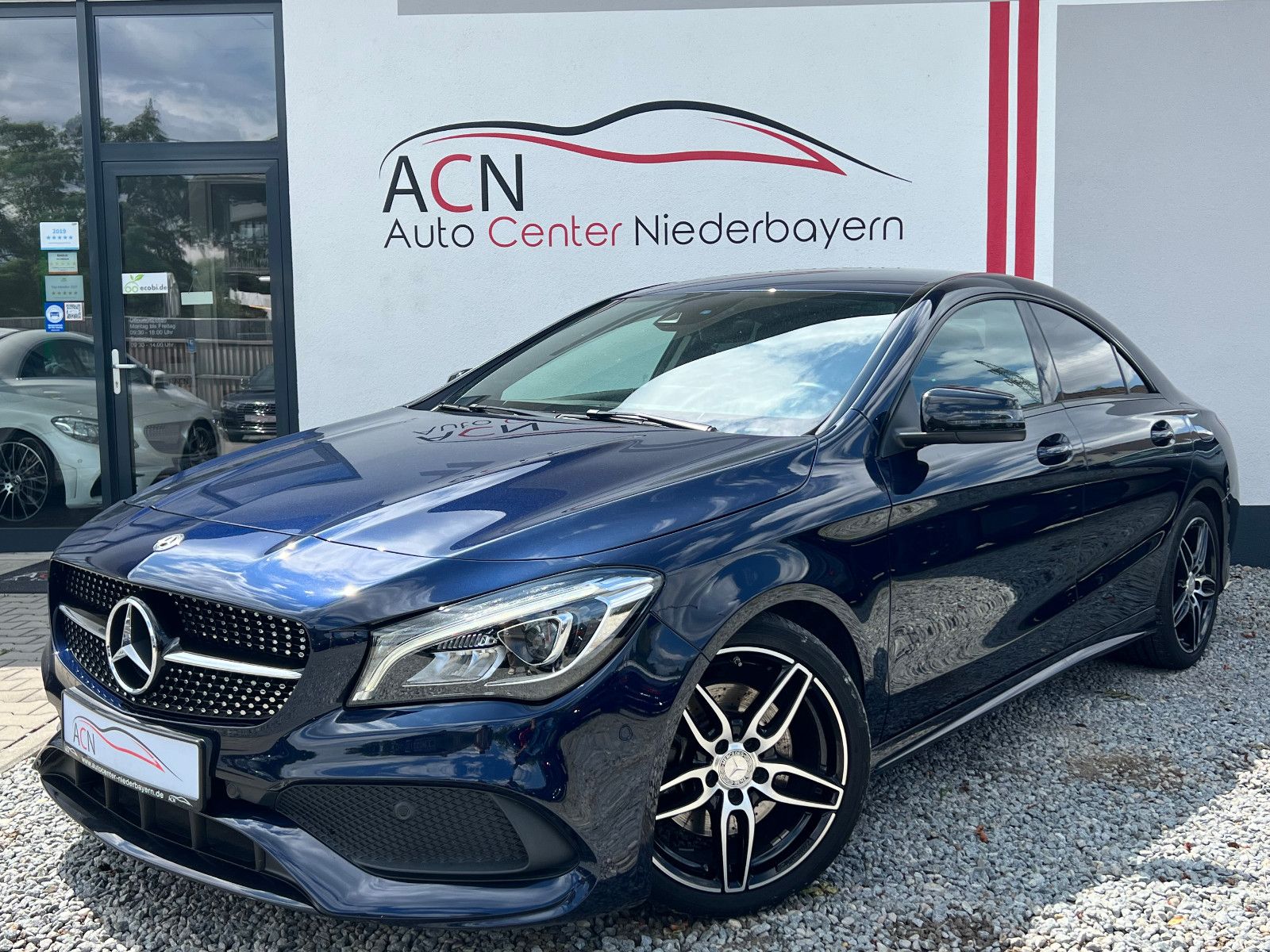 Fahrzeugabbildung Mercedes-Benz CLA 220d 4M/AMG-LINE/KAM/LED/H&K/SIDE ASS