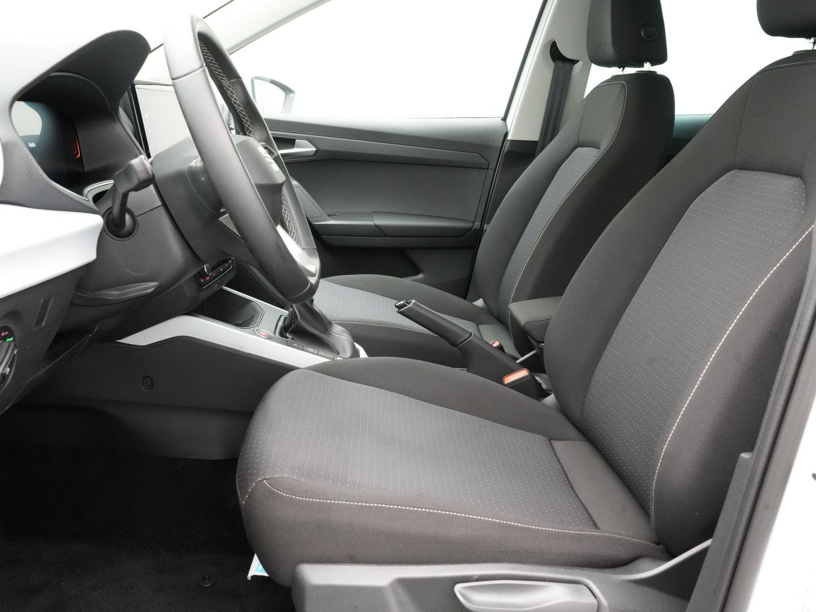 Seat Arona - Bild 12