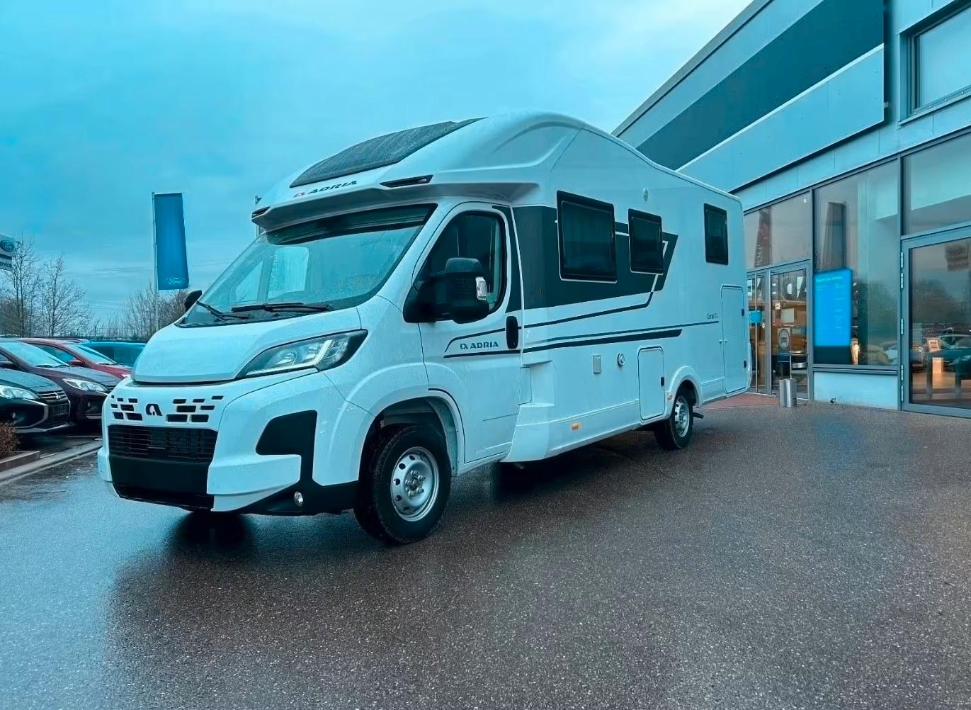 Adria Coral Axess 670 SL #Walter Edition#