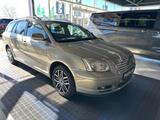 Toyota Avensis Kombi 1.8 - Toyota Avensis aus 2006: Kombi