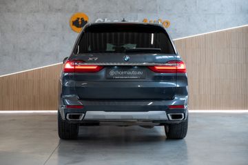 BMW X7 - 10