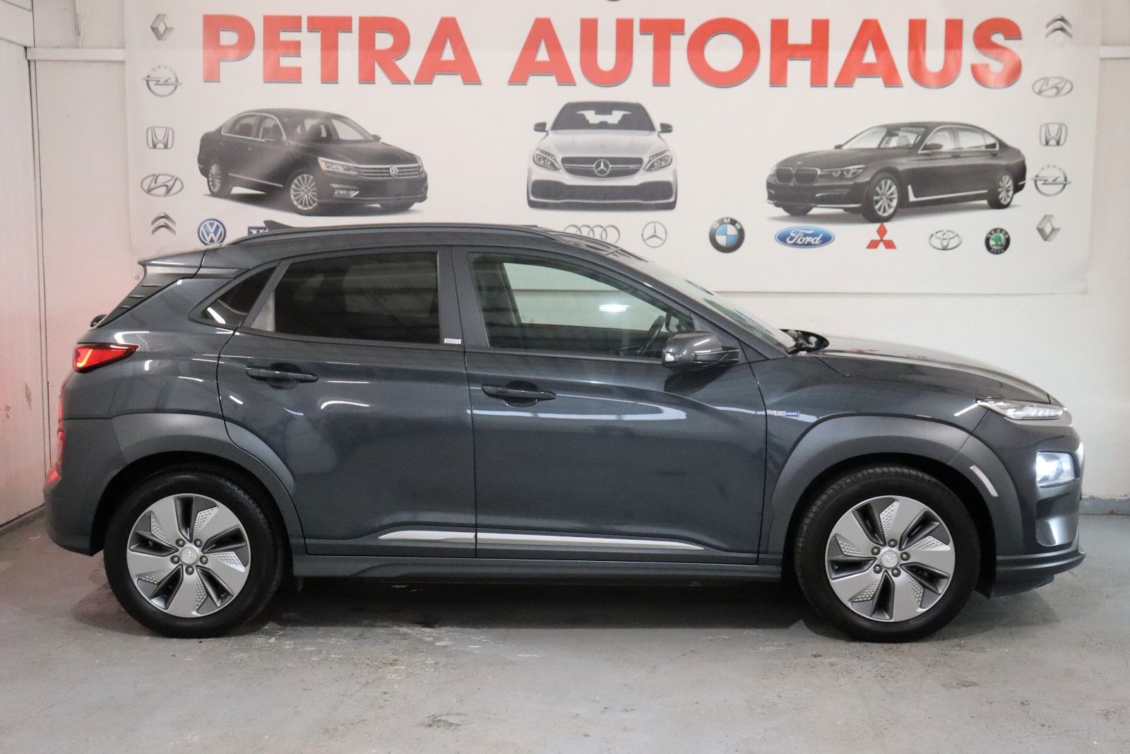 Hyundai Kona Style Elektro 2WD Wärmepumpe 64KWH