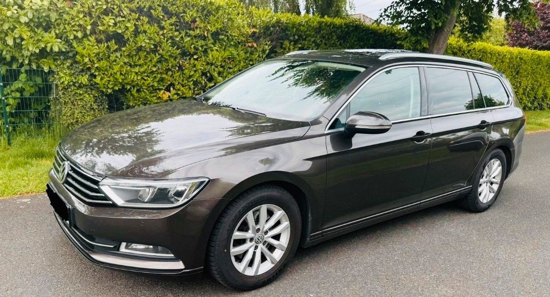 VW Passat Variant
