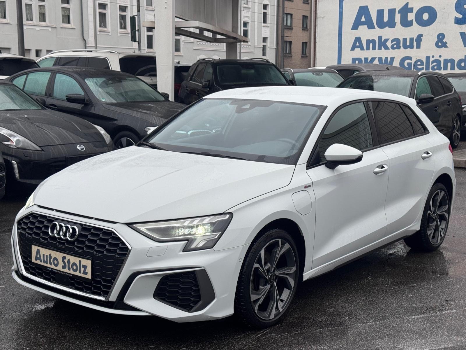 Audi A3 40 TFSIe S tronic S line Sportback LEDER-VOLL