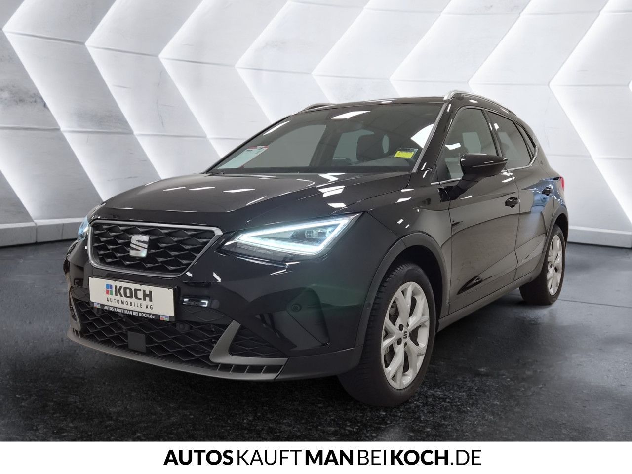 Seat Arona 1.0 TSI FR DSG LED NAVI 4SEASON PDC imagem 3
