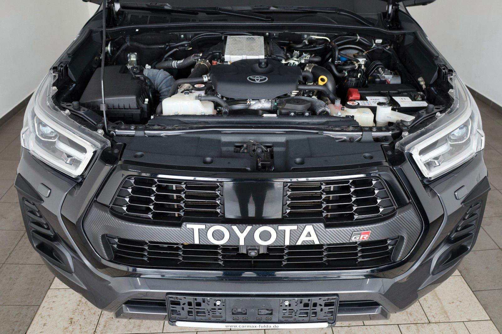 Fahrzeugabbildung Toyota Hilux 2.8 D-4D GR Sport,Alcant,.ACC,Rollo el,AHK