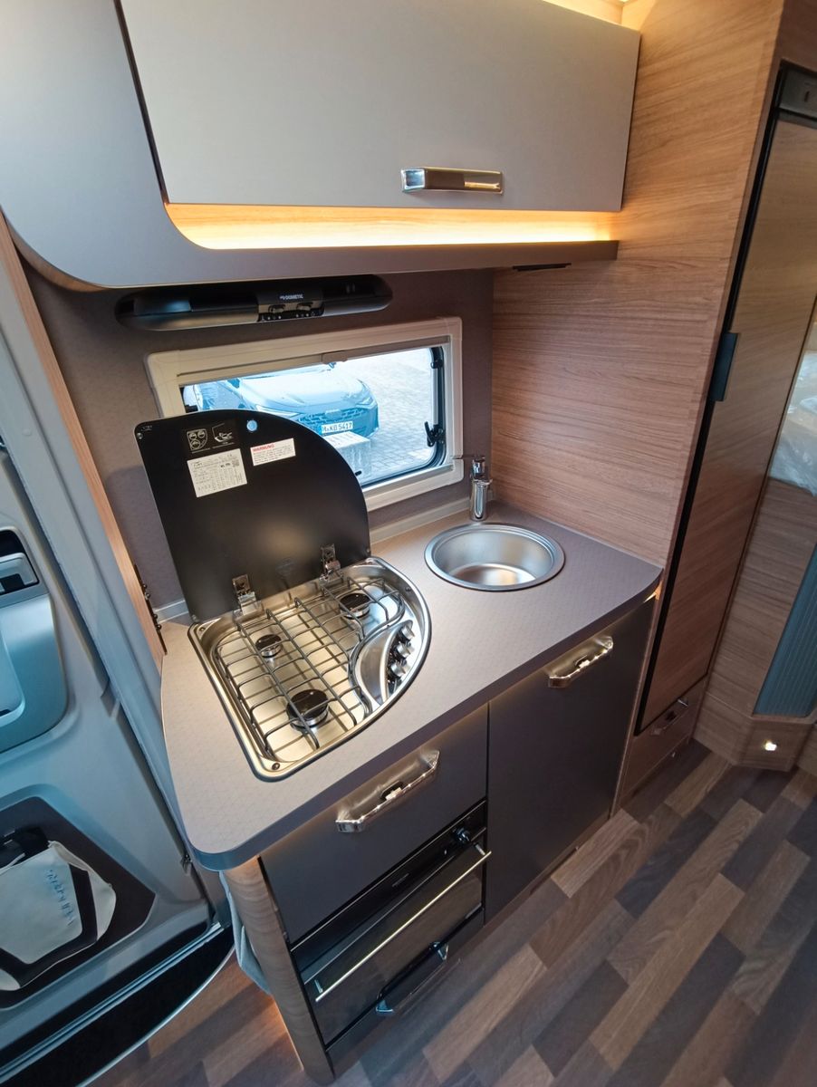 Fahrzeugabbildung Weinsberg CaraCore 650 MEG *Automatik*Standklima*Backofen