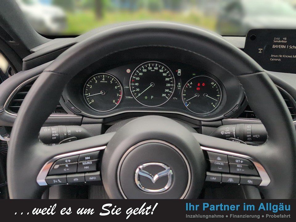 Fahrzeugabbildung Mazda 3 SKY-G 140 AT EXCLUSIVE GARANTIE-9.31 DESI/DASO