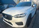 Volvo XC60 R Design /2.0D/2WD/Navi/LED/R.Kam/SHZ/AHK - Volvo XC60: 2wd