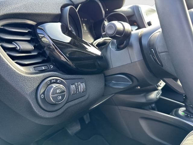 500X 1.3 GSE CITY CROSS 4x2 PDC DAB+ KLIMA