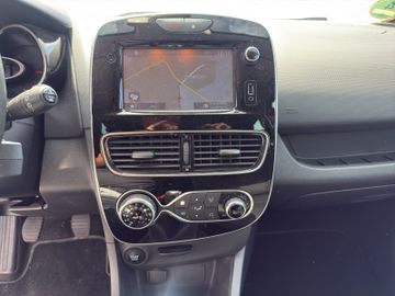 Renault Clio IV 0.9 TCe 90 eco² Limited Navi