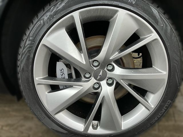 Fahrzeugabbildung Genesis GV70 Luxury 4WD PANO 360° HUD LED