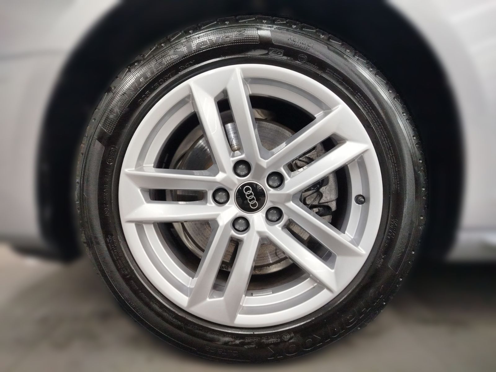 Audi A4 - Bild 4