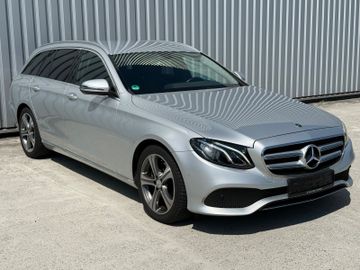 Mercedes E 220 - 3