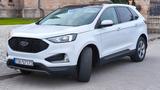 Ford Edge - Ford Edge mit Benzin-Antrieb: Allradantrieb