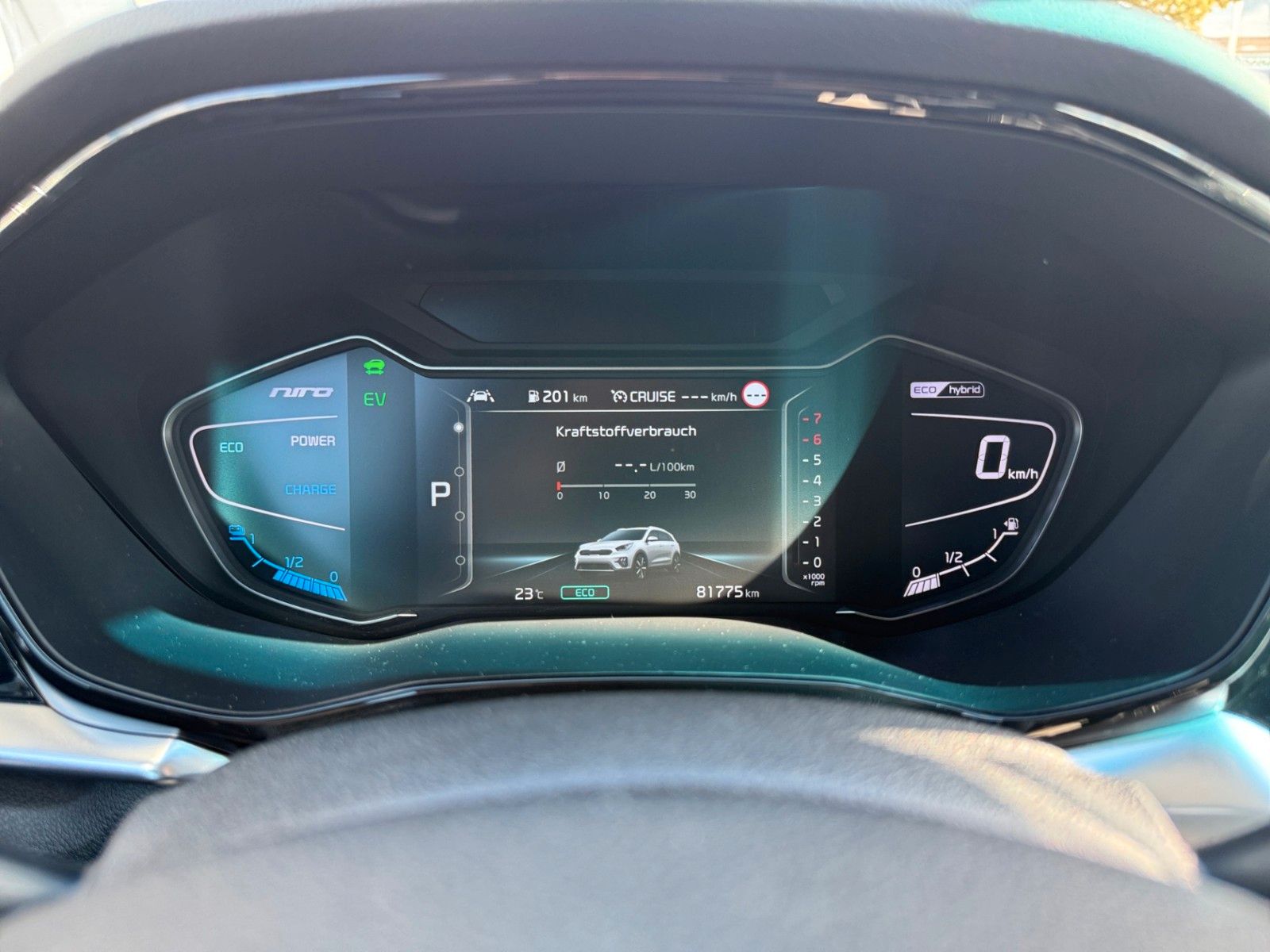 Fahrzeugabbildung Kia Niro 1.6 HEV Spirit Leder Glasdach