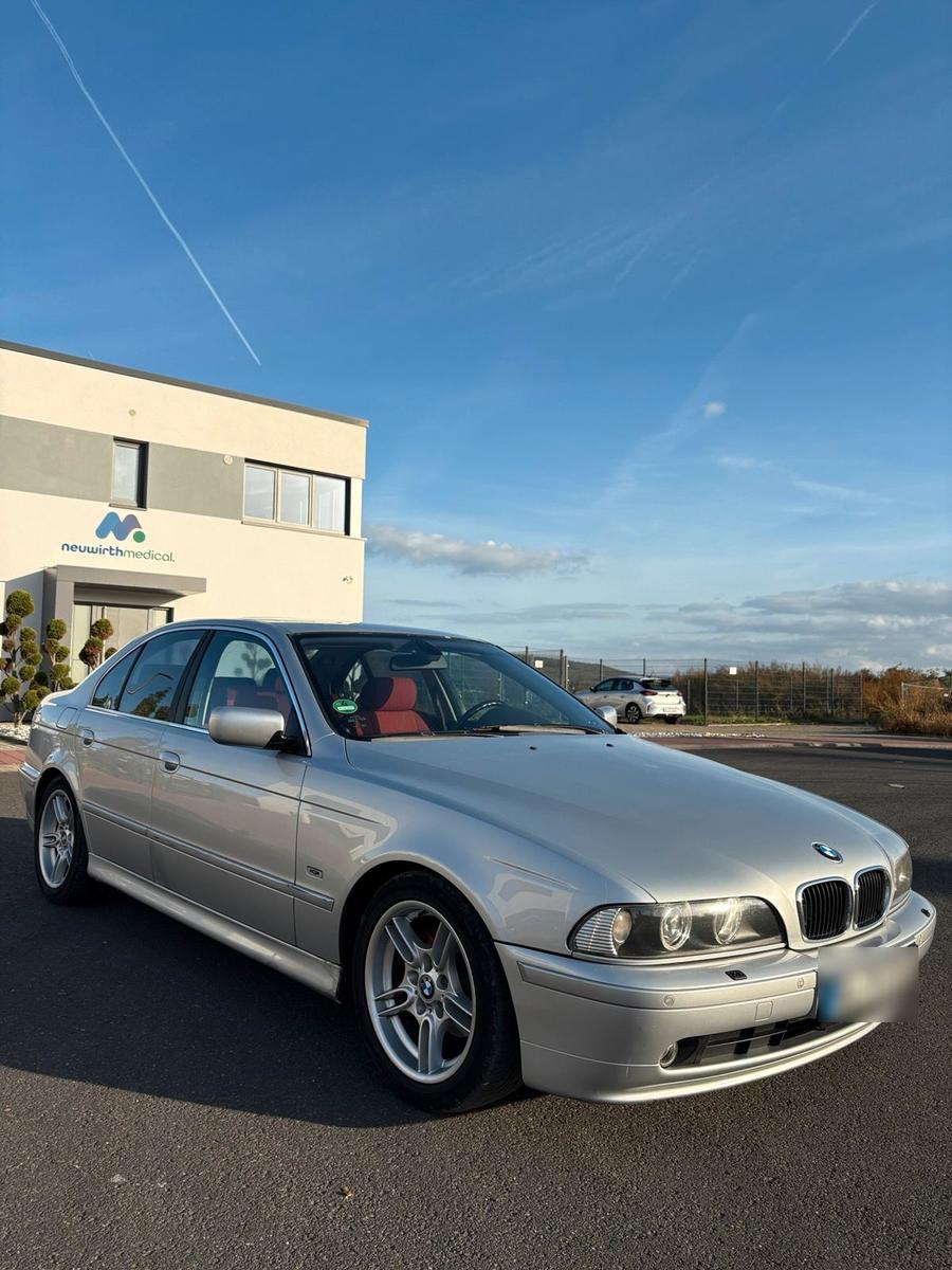 BMW 520