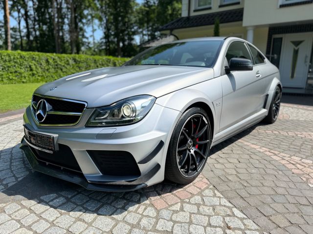 Mercedes-Benz C 63 AMG BLACK SERIES Aero Kit Carbon Logic7