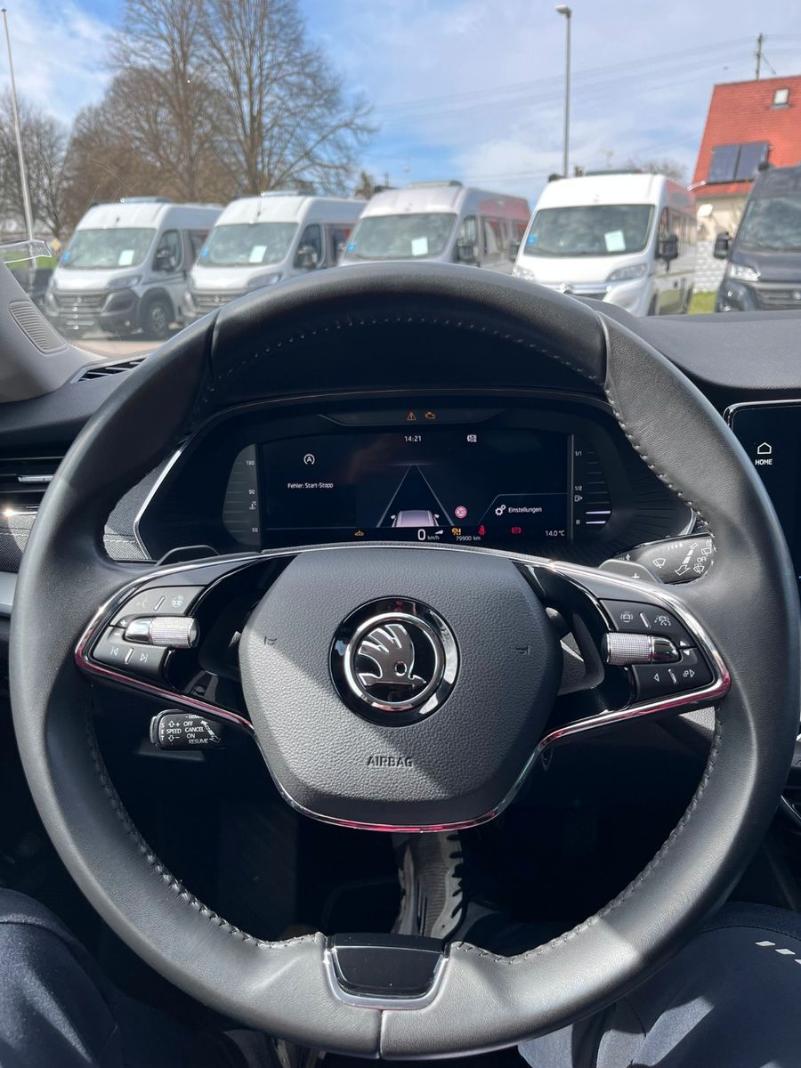 Fahrzeugabbildung SKODA Octavia Combi Style elekt. Sitze virtual  uvm.