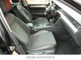 Volkswagen Passat Variant R-Line 2.0 TDI DSG Leder Navi LED - VW Passat Variant in Düsseldorf
