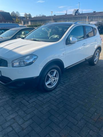 Nissan Qashqai J10 Tekna 4x4