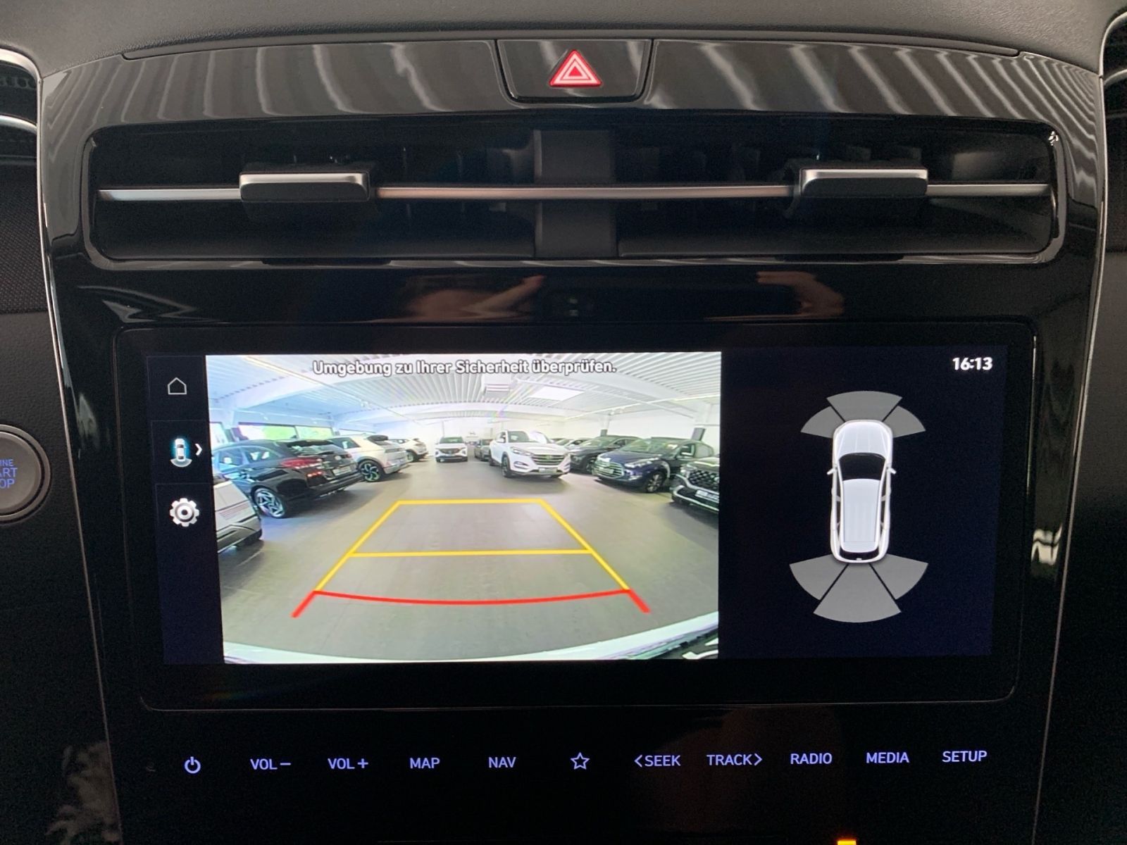 Fahrzeugabbildung Hyundai TUCSON 1.6 T-GDI Trend Plug-In Hybrid 4WD LED