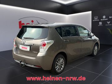 Toyota Verso - 4