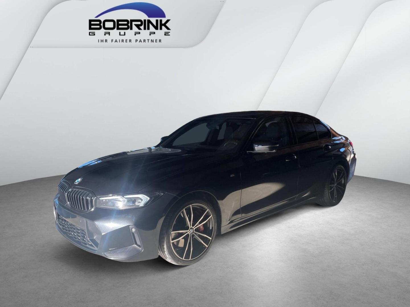 BMW 330 i xDrive M SportPRO Adap.LED Glasdach RFK