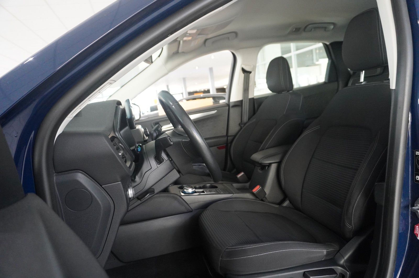 Fahrzeugabbildung Ford Kuga Plug-In Hybrid 2.5 TITANIUM NAVI/LED/SH/DAB