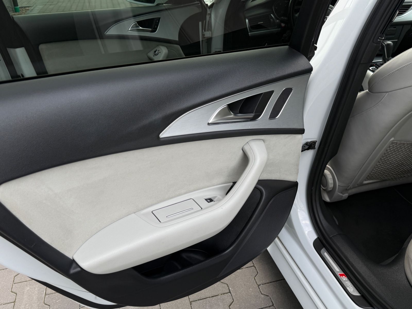 A6 Lim. 3.0 TDI quattro S-Line Plus Navi Bi Xeno