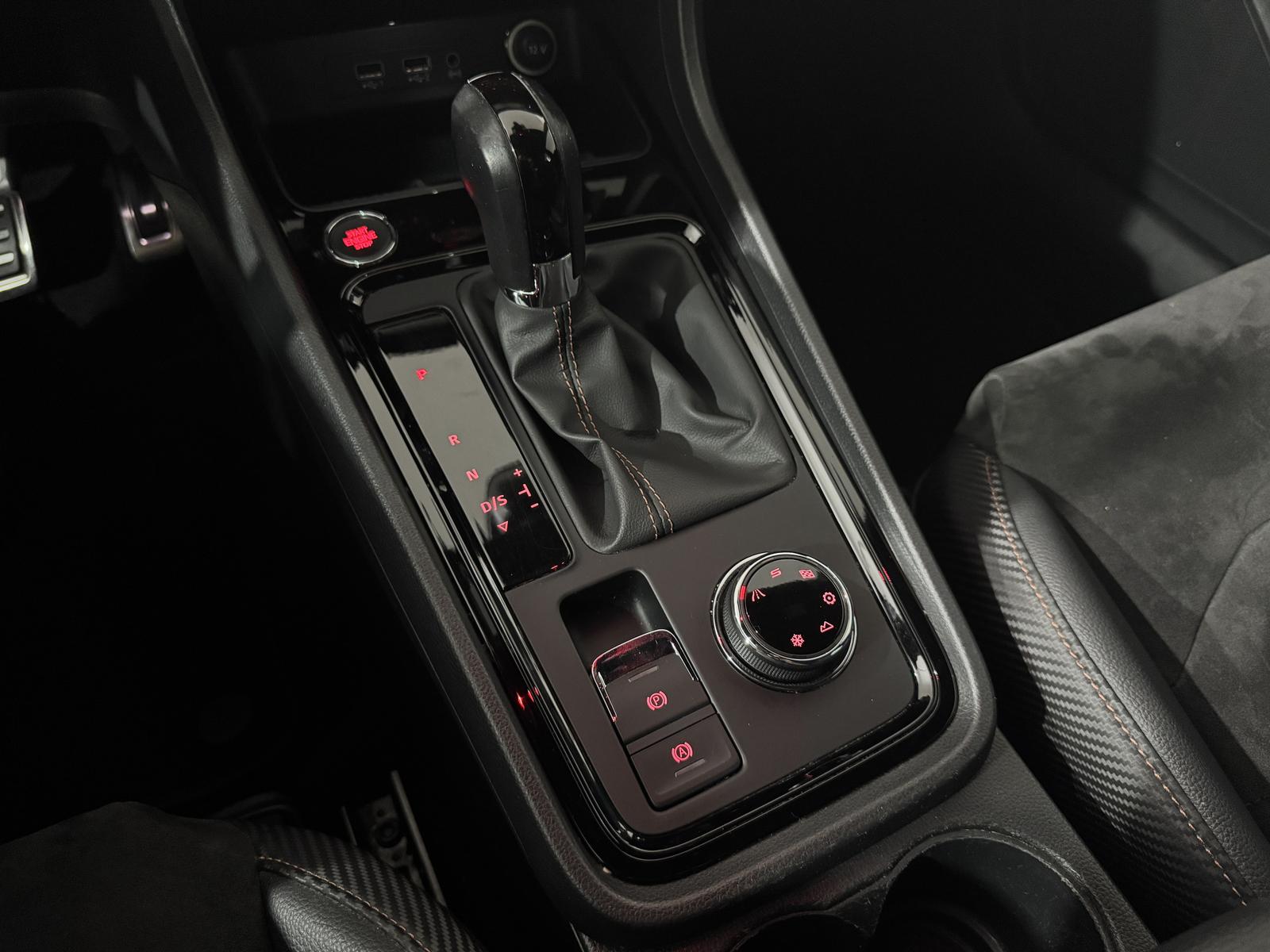 Cupra Ateca 4Drive*DCC*Alcantara*LED*360°*Beats*KeyGo*
