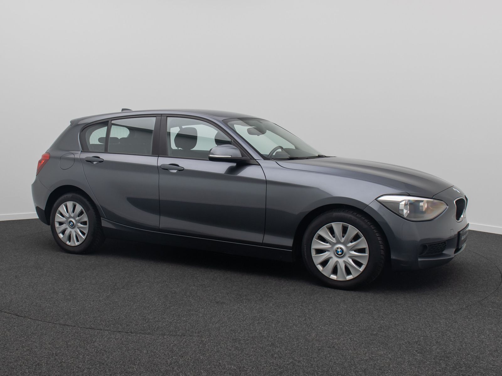 Fahrzeugabbildung BMW 116d Advantage Plus PDC Multilenkrad Sitzheizung