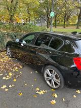 BMW 120i Advantage A Advantage - gebrauchte BMW 1er Reihe aus dem Jahr 2019