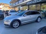 Audi A6 allroad 3.0 TDI 272 CV S tronic Business - silberne Audi A6 Allroad