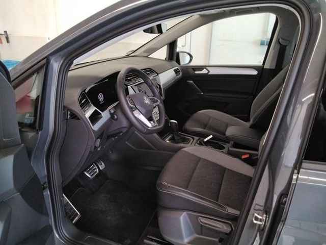 Touran 1.5 TSI DSG Goal NAVI+AHK+7-SITZE+LED