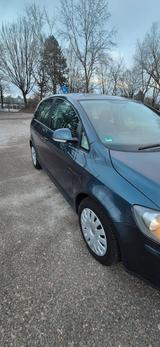 Volkswagen Golf Plus 1.6  - VW Golf Plus Gebrauchtwagen in Augsburg