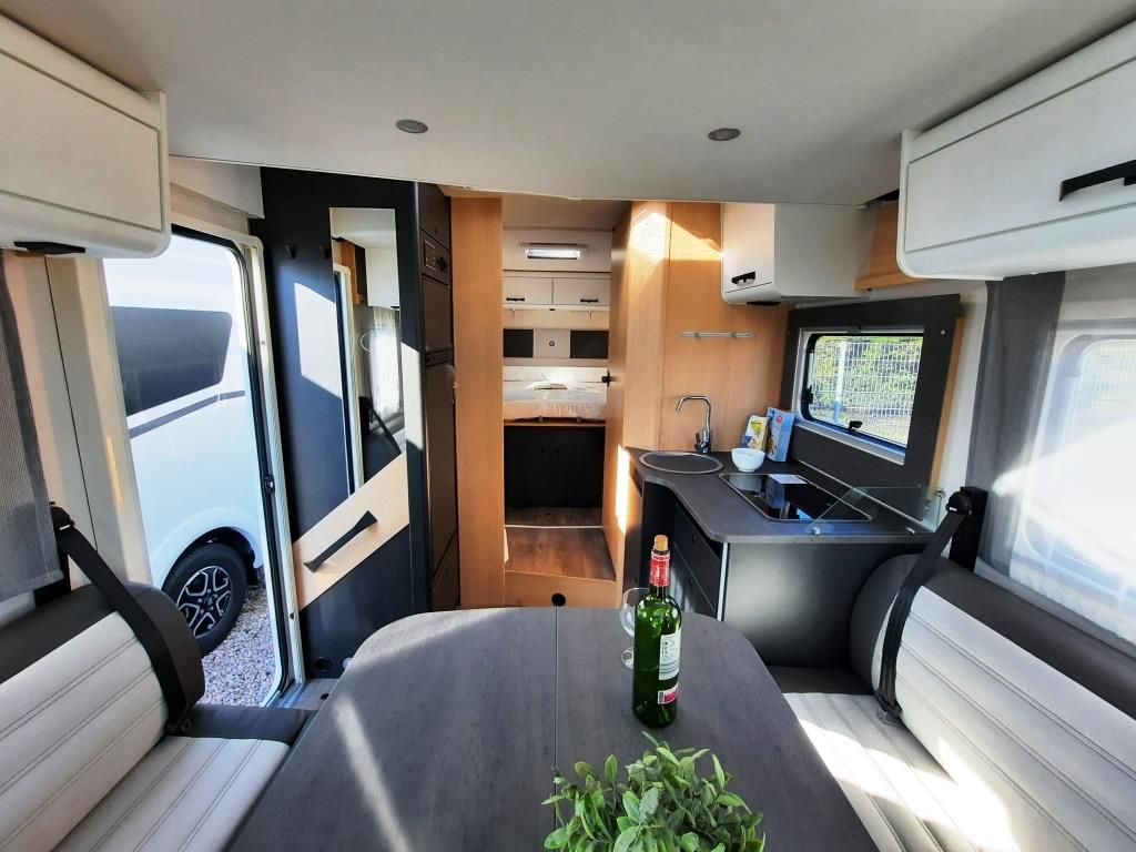 Fahrzeugabbildung Sunlight T 69LC Adventure Edition Verfüg./Sparen Sie 3.07