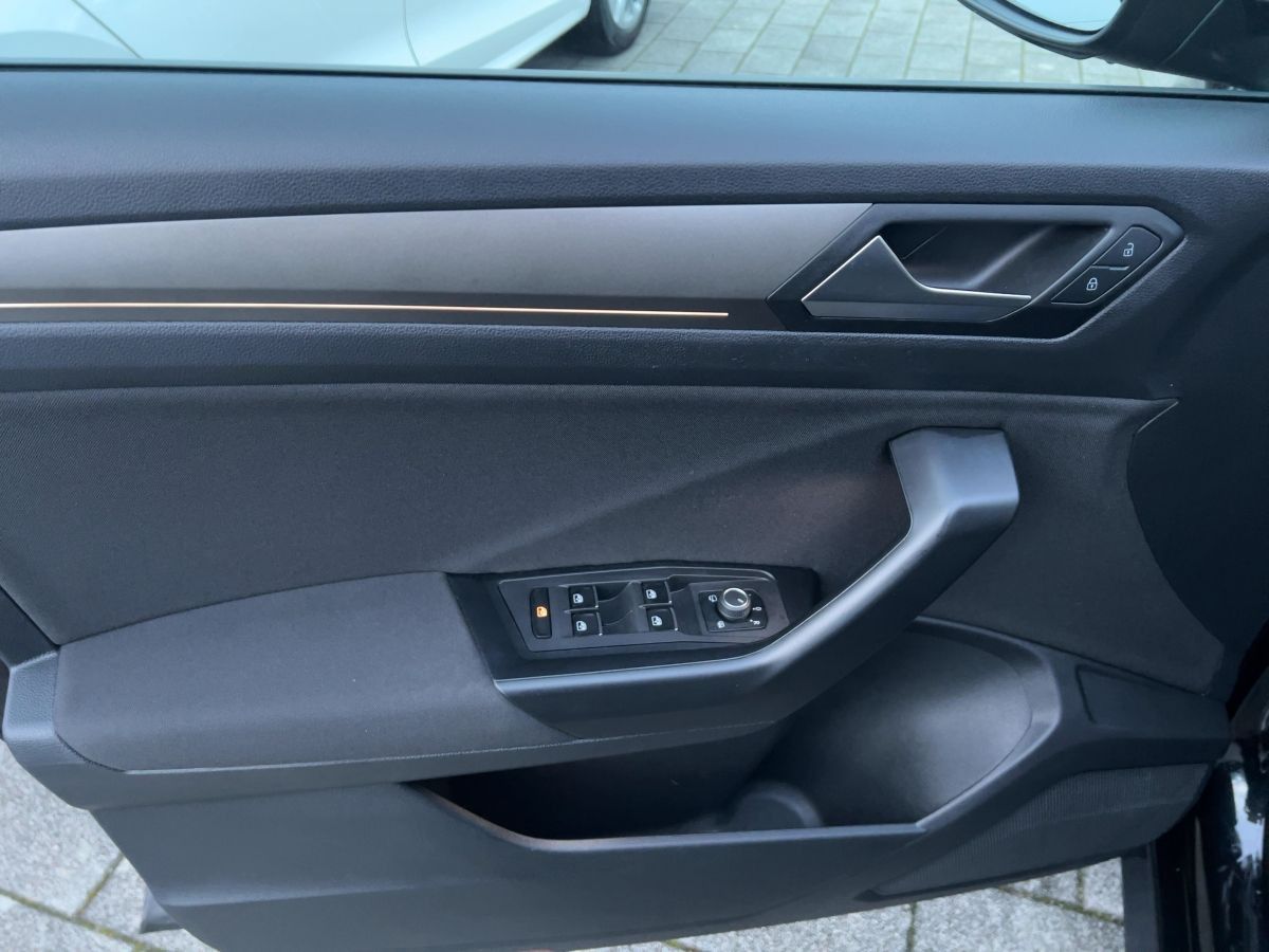 Volkswagen T-Roc - Bild 16