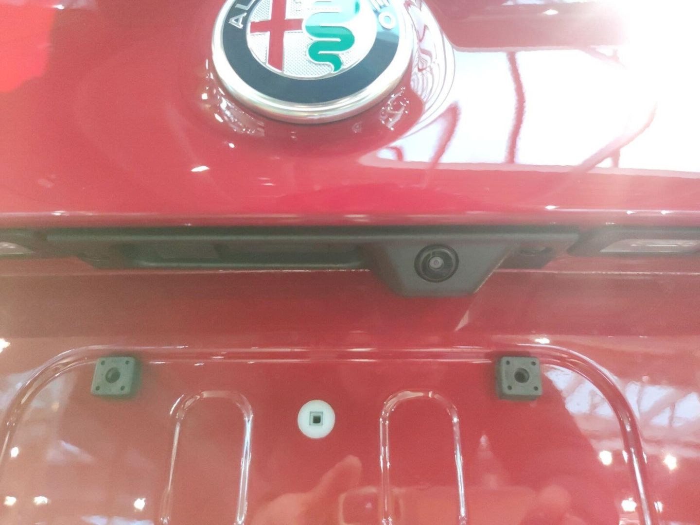 Fahrzeugabbildung Alfa Romeo Giulia 2.0Turbo Q4 Veloce+HARMAN/KARDON+ KAMERA+