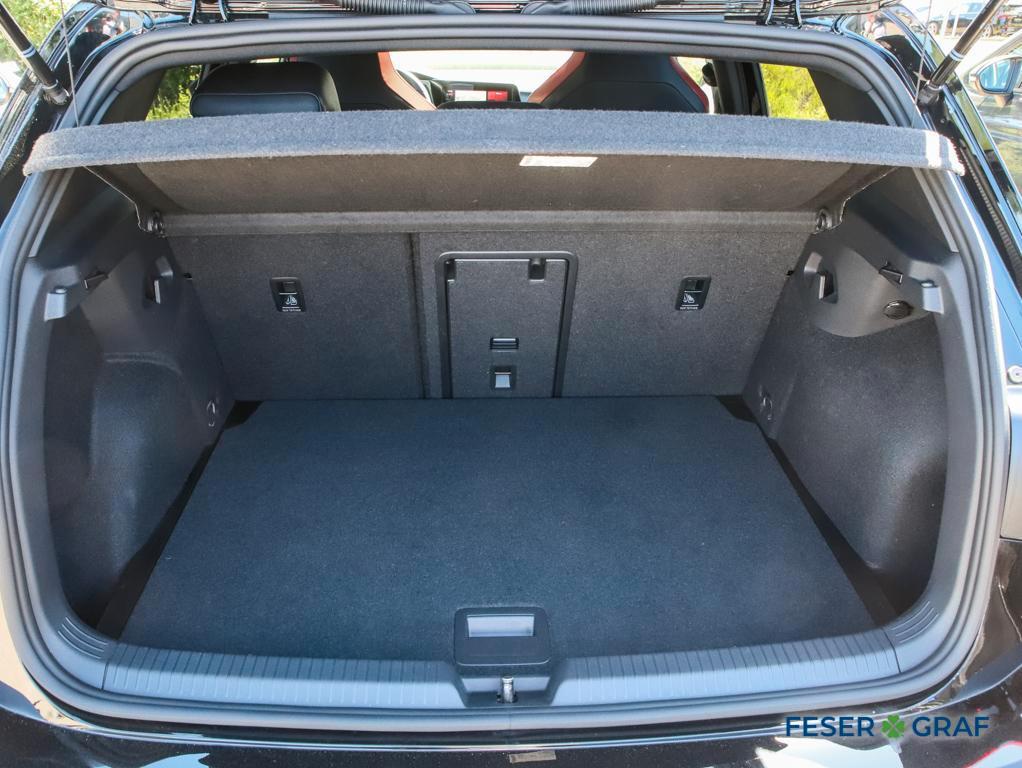 Volkswagen Golf 8 GTI Clubsport Black Akra Matrix Navi Pano, миниатюра 7