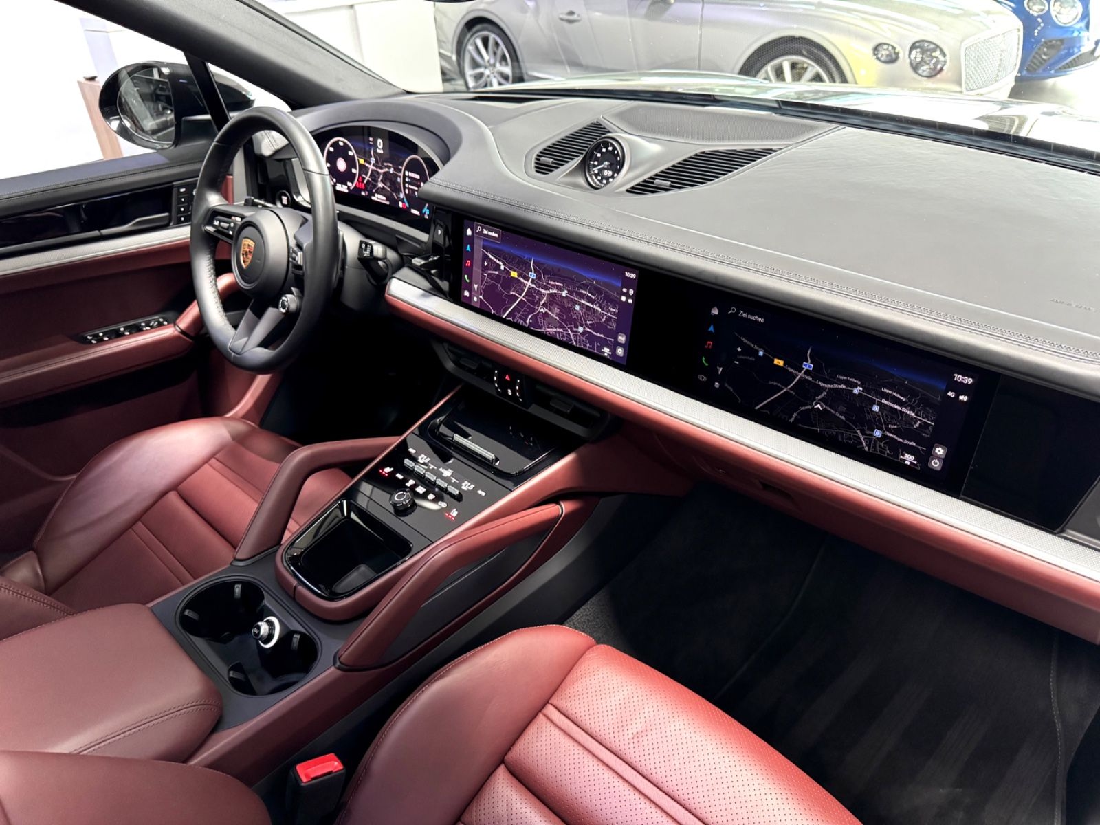 Porsche CAYENNE S COUPE SPORT-DESIGN B-DISPLAY H-UP 22 foto 2