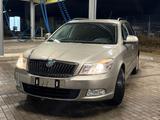 Skoda Octavia Combi 1.4 TSI DSG STEUERKETTE NEU - gebrauchte Skoda Octavia aus dem Jahr 2009