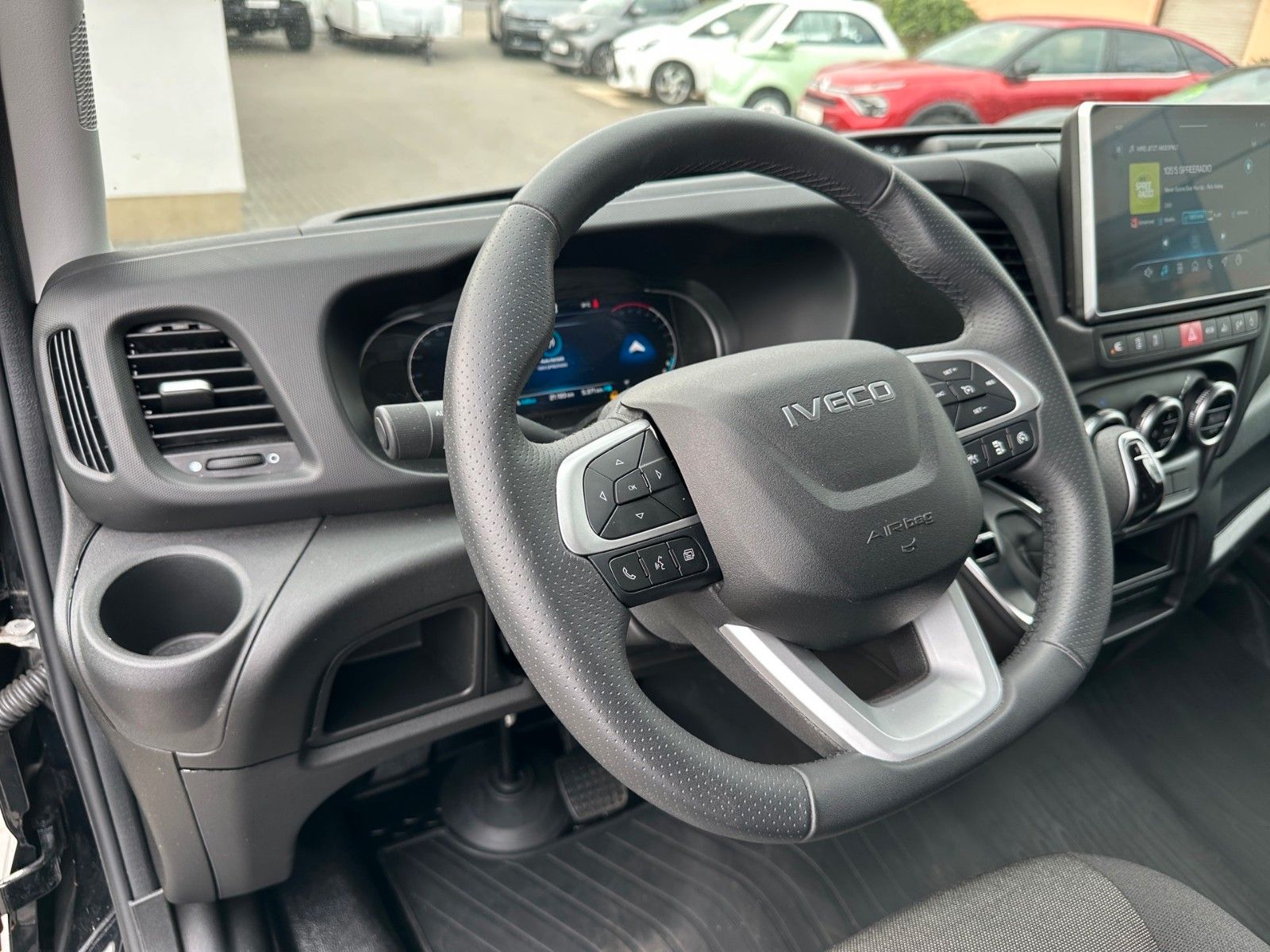 Iveco Daily L2H3 Automatic 35S18HA – Bild 18