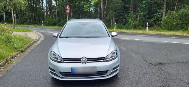 VW VW Golf VII 1.6 TDI Variant Automatik