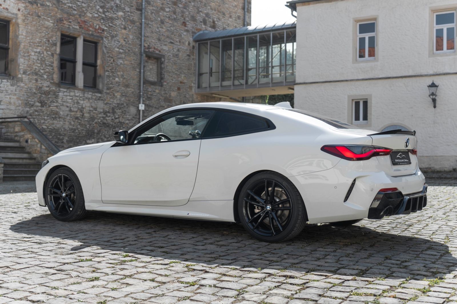Fahrzeugabbildung BMW 430i Coupé M Sportpaket HUD LED KAM HIFI ACC