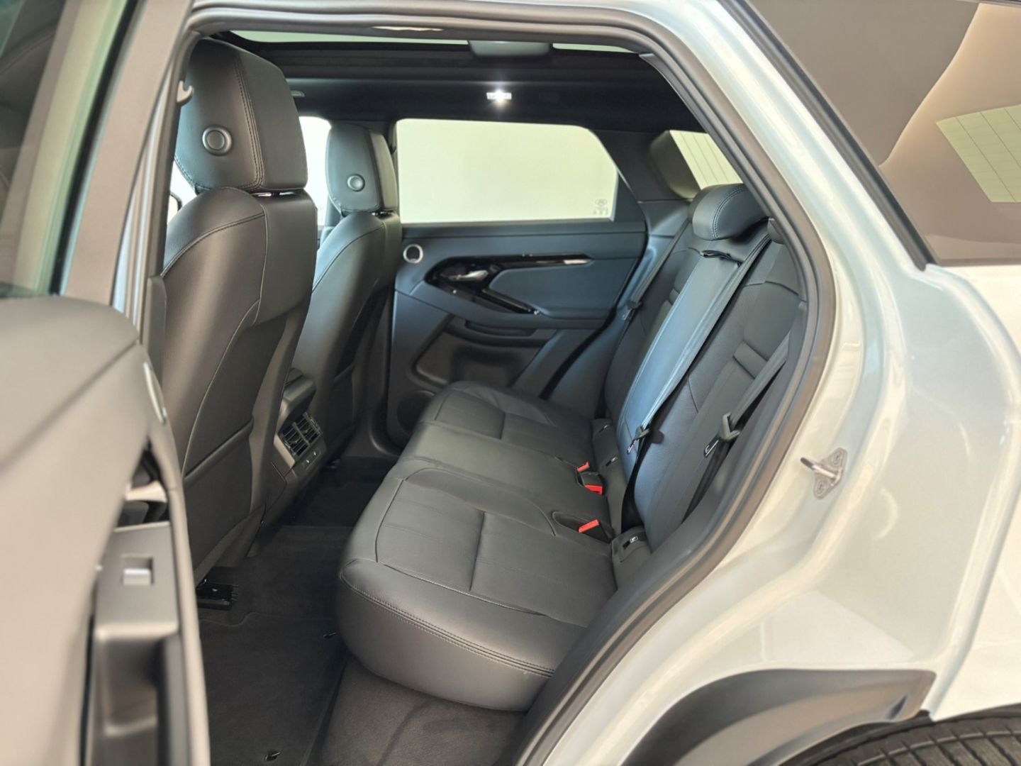 Land Rover Range Rover Evoque - Bild 11