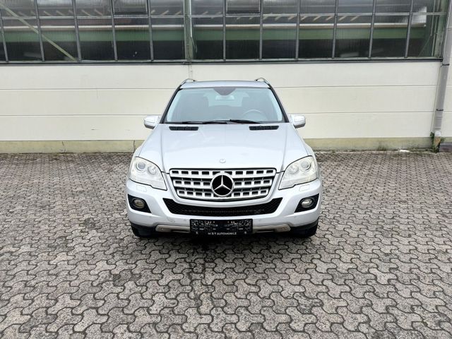 Mercedes-Benz ML 350 CDI*FACE*SPORTPAK*LEDER*XENON*PDC*19ZOLL*