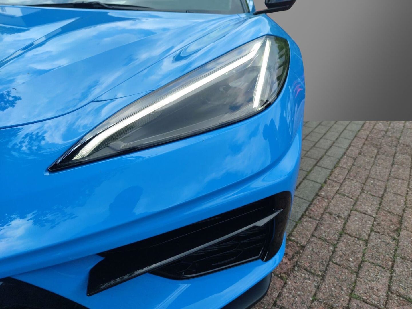 Fahrzeugabbildung Corvette C8 Stingray Cabrio 3LT 6.2 V8-Voll-Lift-Magnetic